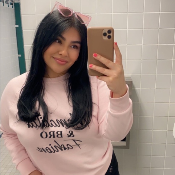 Meet your Posher, Daisy - Picture 3 of 4